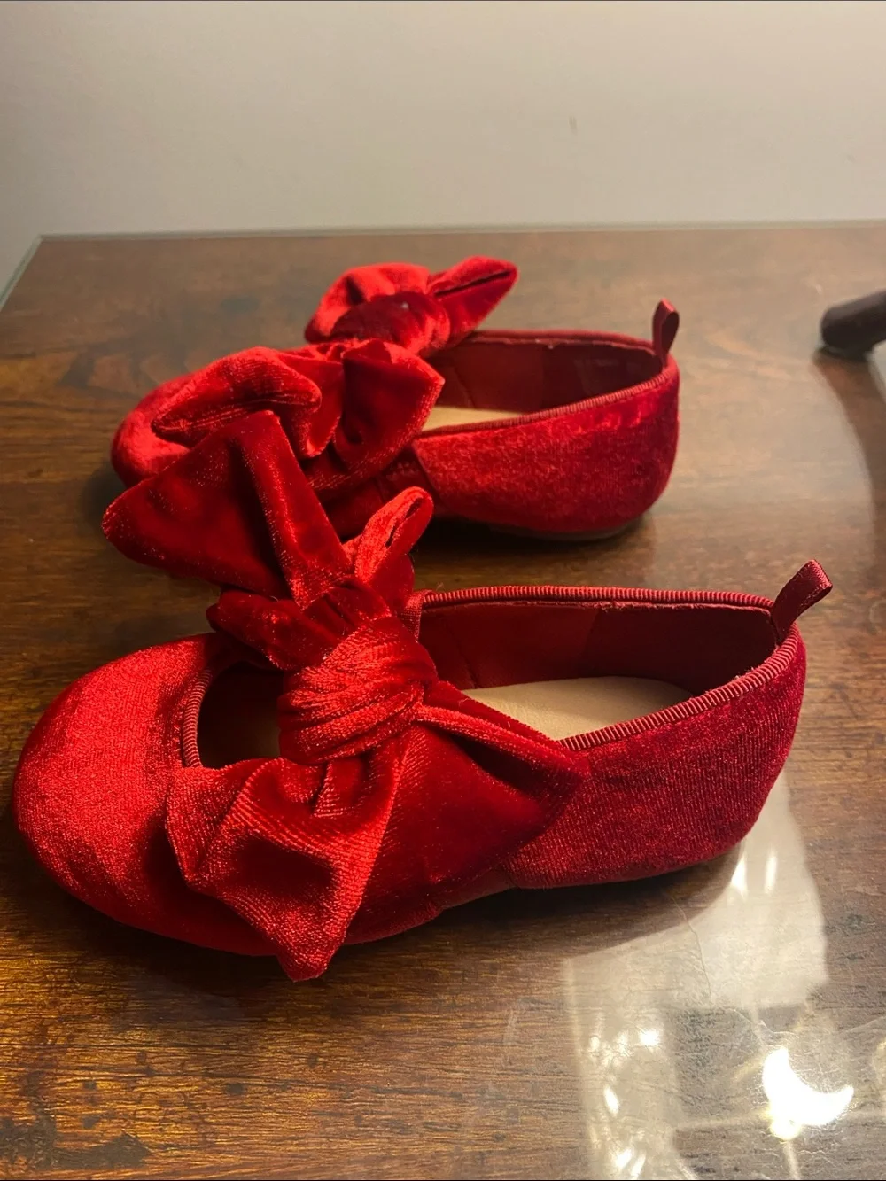 Old Navy Red Velvet Bow Girls' Ballet Flats